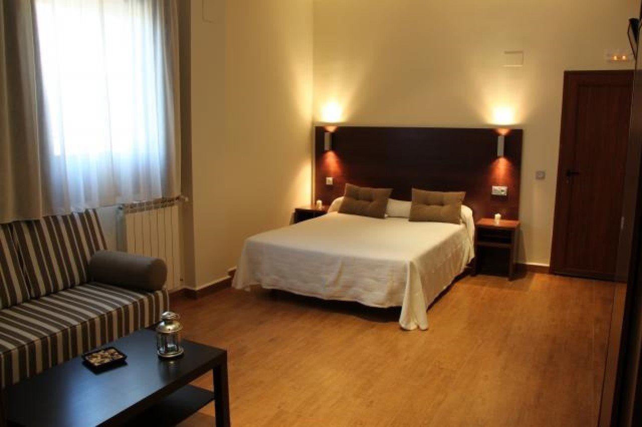 Hotel Rural Arroyo La Plata By Bossh Hotels Херес-де-лос-Кабальерос Экстерьер фото