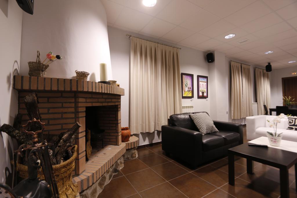 Hotel Rural Arroyo La Plata By Bossh Hotels Херес-де-лос-Кабальерос Экстерьер фото
