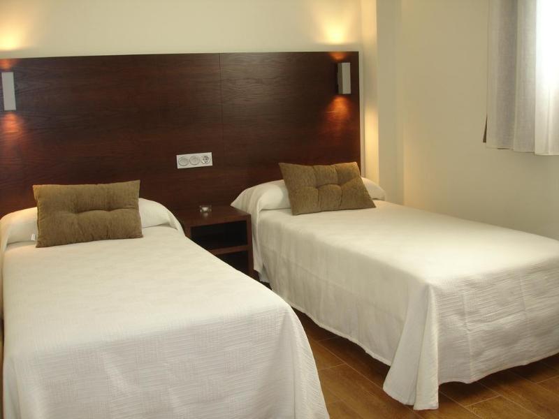Hotel Rural Arroyo La Plata By Bossh Hotels Херес-де-лос-Кабальерос Экстерьер фото