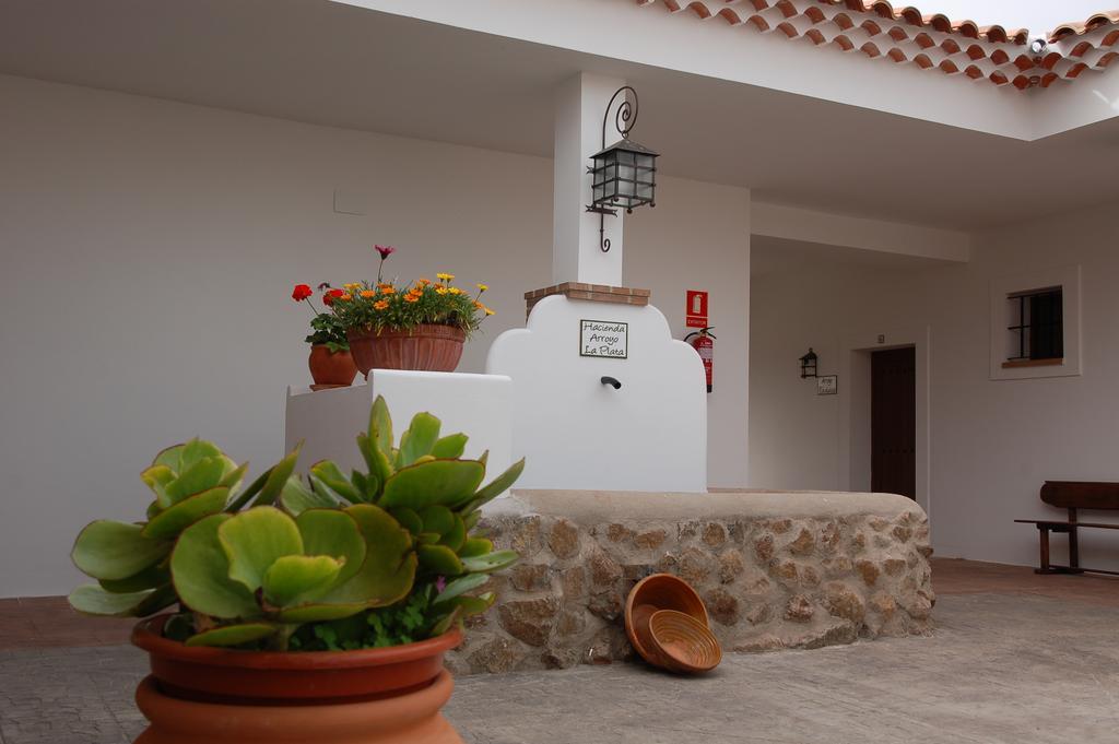 Hotel Rural Arroyo La Plata By Bossh Hotels Херес-де-лос-Кабальерос Экстерьер фото